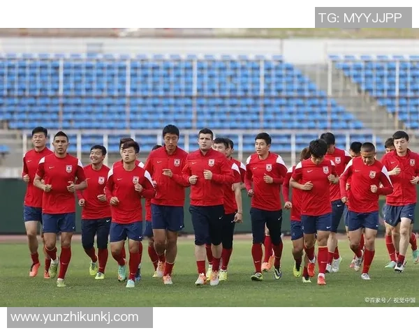 长春足球球星崛起之路探索:从本土英雄到中超舞台的闪耀之星 长春足球球星崛起之路探索:从本土英雄到中超舞台的闪耀之星